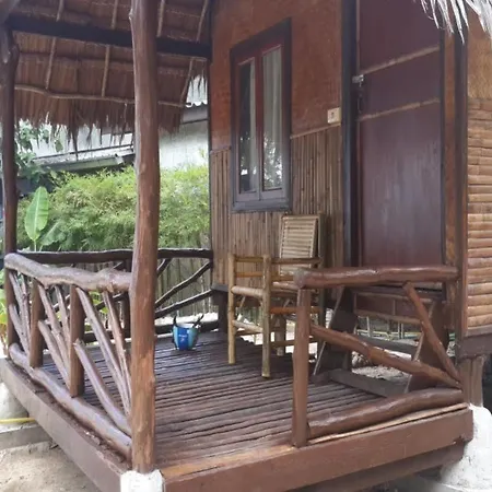 מלון Haad Gruad Beach Bungalows